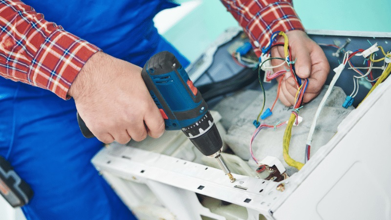 Adapazarı Franke Franke çamaşır makinesi kart tamiri – Su almama arızası orijinal parça ile giderildi. - Teknik servis örneği